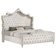 Load image into Gallery viewer, Antonella - Upholstered Panel Bed