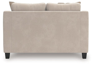 Willarae - Loveseat