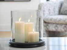 Load image into Gallery viewer, Saskia - Candle Holder