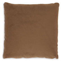 Load image into Gallery viewer, Gariland - Pillow