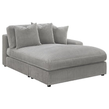 Load image into Gallery viewer, Blaine - Upholstered Reversible Chaise Sectional Sofa