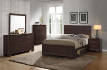 Load image into Gallery viewer, Kauffman - Transitional Storage Bed Bedroom Set