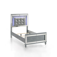 Load image into Gallery viewer, Valentino - Bed