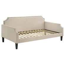 Load image into Gallery viewer, Livia - Upholstered Daybed