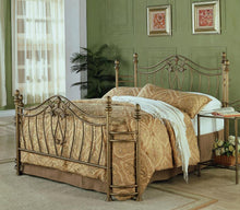 Load image into Gallery viewer, Sydney - Metal Open Frame Bed