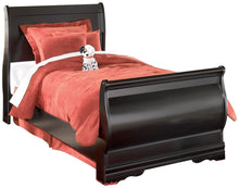 Load image into Gallery viewer, Huey Vineyard - Sleigh Bed