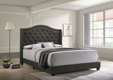 Load image into Gallery viewer, Sonoma - Upholstered Wingback Bed