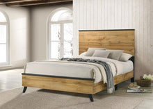 Load image into Gallery viewer, Kaywood - Panel Bed