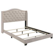 Load image into Gallery viewer, Sonoma - Upholstered Wingback Bed