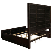 Load image into Gallery viewer, Durango - Wood Panel Bed