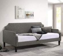 Load image into Gallery viewer, Livia - Upholstered Daybed