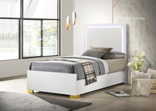Load image into Gallery viewer, Marceline - Wood LED Panel Bed