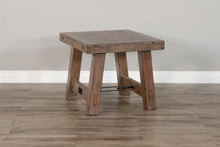 Load image into Gallery viewer, Doe Valley - End Table - Brown