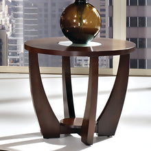 Load image into Gallery viewer, Rafael - End Table With Cracked Glass - Brown