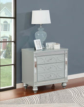 Load image into Gallery viewer, Gunnison - 2-Drawer Nightstand - Silver Metallic