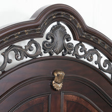 Load image into Gallery viewer, Monte Carlo - Bed