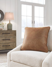 Load image into Gallery viewer, Cortnie - Pillow