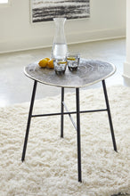 Load image into Gallery viewer, Laverford - Chrome / Black - Round End Table