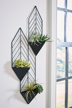 Load image into Gallery viewer, Dashney - Black - Wall Planter