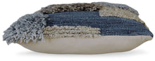 Load image into Gallery viewer, Gibbend - Pillow