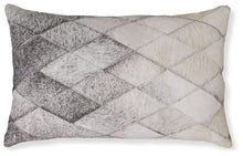 Load image into Gallery viewer, Pacrich - Pillow