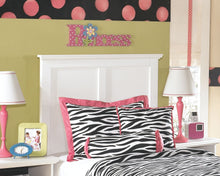 Load image into Gallery viewer, Bostwick - Youth Panel Headboard