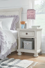 Load image into Gallery viewer, Robbinsdale - Antique White - One Drawer Night Stand
