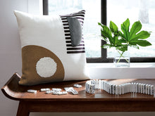 Load image into Gallery viewer, Longsum - Pillow