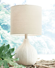 Load image into Gallery viewer, Rainermen - Off White - Ceramic Table Lamp