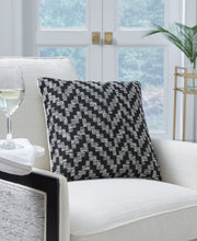 Load image into Gallery viewer, Tenslock Next-gen Nuvella - Pillow