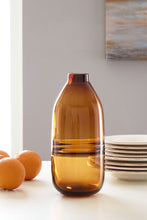 Load image into Gallery viewer, Lemmitt - Amber - Vase