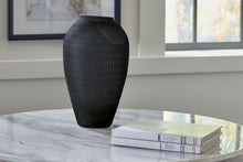 Load image into Gallery viewer, Etney - Vase