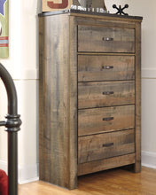 Load image into Gallery viewer, Trinell - Brown - Five Drawer Chest