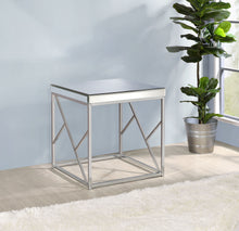 Load image into Gallery viewer, Evelyn - Mirror Top End Table - Silver