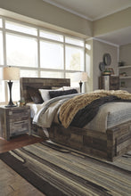 Load image into Gallery viewer, Derekson - Panel Bedroom Set