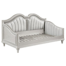 Load image into Gallery viewer, Evangeline - Upholstered Twin Daybed - Silver Oak