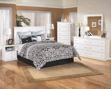 Load image into Gallery viewer, Bostwick - White - Five Drawer Chest